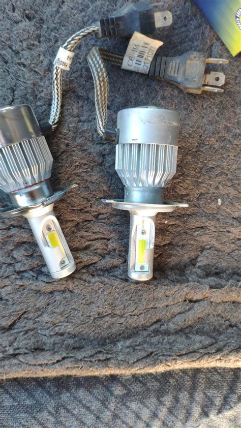 Замена ламп головного света — Honda CR-V (RD1/RD2), 2 л, 1999 года ...