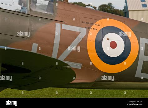 Supermarine Spitfire British World War Ii Aircraft Stock Photo Alamy