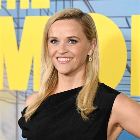 Reese Witherspoon Warns Public About Concerning Online Trend - Parade