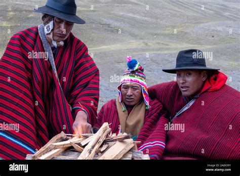 Bolivia pachamama ritual hi-res stock photography and images - Alamy