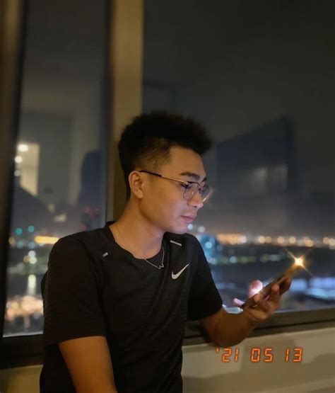 Vừa úp mở công khai người yêu hot TikToker thiếu gia Bụt bất ngờ chia sẻ ai cũng có nỗi khổ