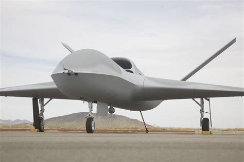 General Atomics unwraps new, Stealth(y) robot war-jet • The Register