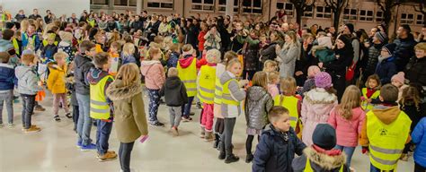 Drusenheim Pour La Saint Martin Les Enfants Ont D Fil Et Chant