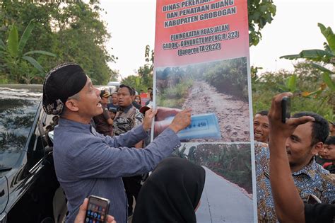 Ganjar Cek Hasil Perbaikan Jalan Kolaborasi Pemprov Jateng Dan Pemkab