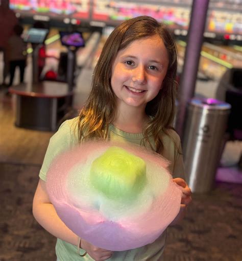 Bowling Downtown Boston - Kids' Birthday Parties - Family Celebrations