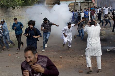 Security In Kashmir Tightened Following Call For March The Washington