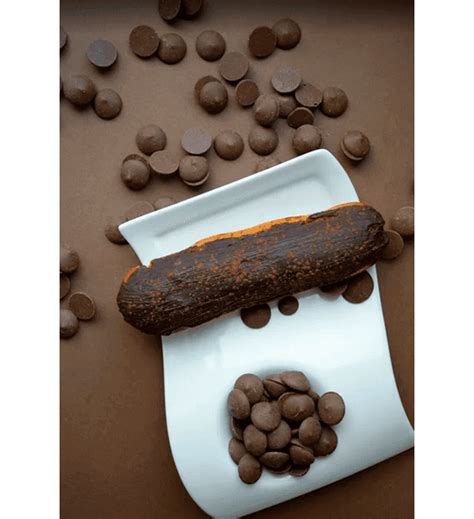 Вкусные эклеры - купить эклеры с доставкой по СПб