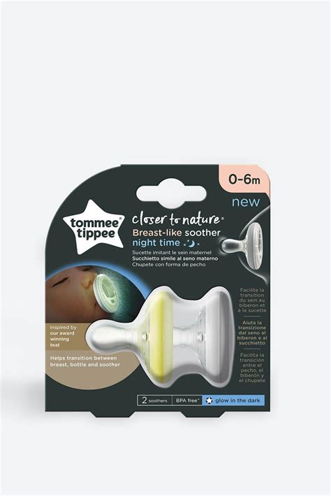 Tommee Tippee Night Time Breast Like Soother 2 Pack 0 6 Months