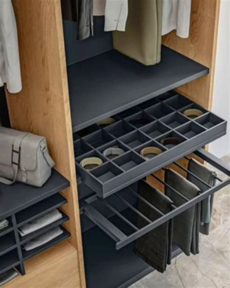 Шкаф стеклянный распашной LENON с полками для одежды купить по цене 546 ...