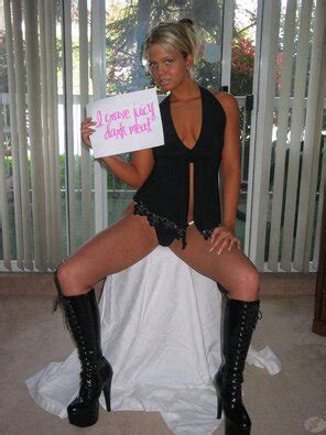 Signs For Bbc White Sluts For Bbc B Porn Pic