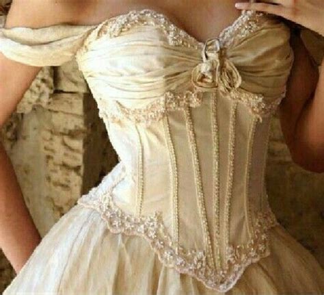 Pin by ellen on Сохраненные пины | Old fashion dresses, Fairytale dress ...