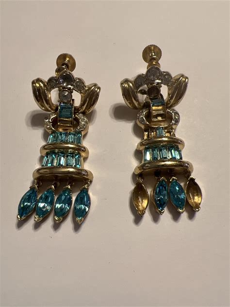 Vintage Coro RARE INCREDIBLE Egyptian Revival Faux R Gem