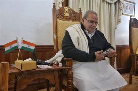 Ex Jandk Governor Satya Pal Malik Hosts First At Home As Meghalaya