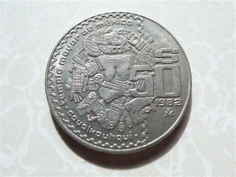 1982 Mexico 50 Pesos Coin Coyolxauhqui Commemorative Large 35mm