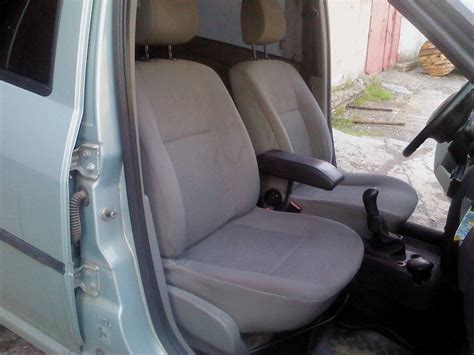 Зачехлился. — Renault Logan (1G), 1,4 л, 2007 года | аксессуары | DRIVE2