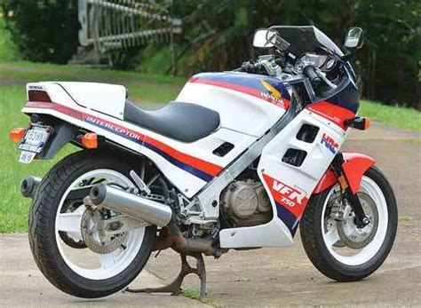 Rapid Transit The 1986 Honda VFR750F Interceptor Motorcycle Classics