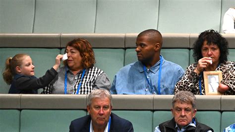 Australia Apologizes For Thalidomide Tragedy As Some Survivors Listen In The Parliament Gallery