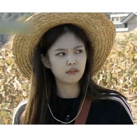 Blackpink Jennie Memes