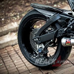 Modifikasi Yamaha R Naked Bike Yang Lebih Sporty Blackxperience