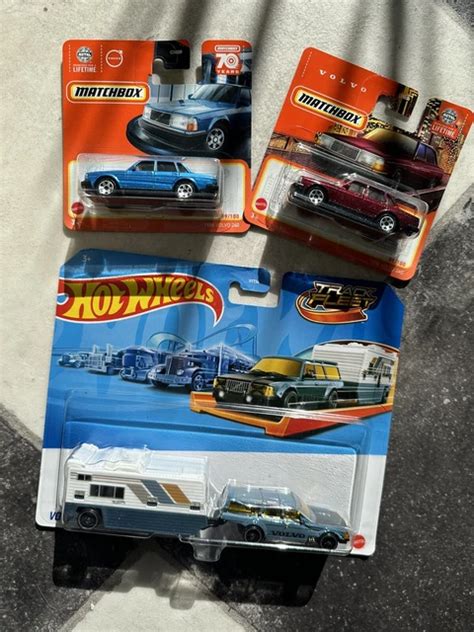 VOLVO SET 240 Drift Camper Track Fleet Hot Wheels 2x Matchbox 1986 Volvo 240 EUR 26 99
