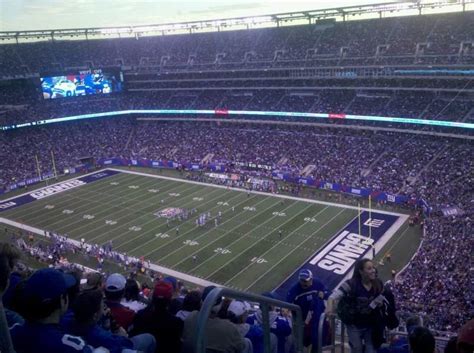 MetLife Stadium section 307 row 18 seat 31 - New York Giants vs Dallas ...