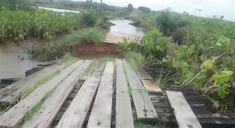 Ponte localizada no povoado Marituba do Peixe está sem condições de