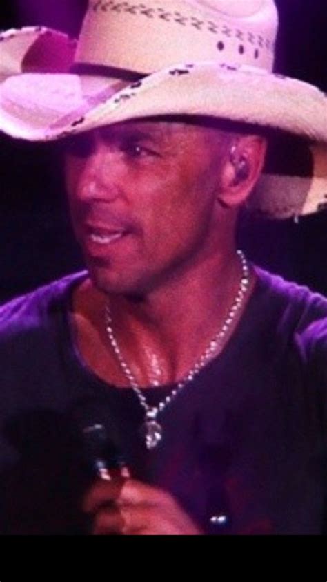 Pin By Michelle Waldroupe On Kenny Chesney Love My Man Kenny Chesney