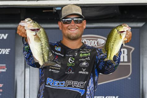 Final Day Weigh In At Lake Eufaula Bassmaster