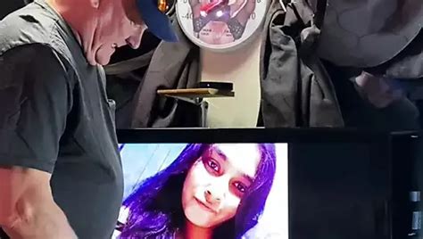 Urgent Pissing Outdoors Gay Amateur Porn Ea XHamster