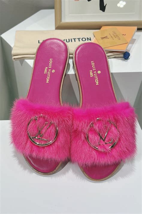 Louis Vuitton Lock It Flat Mule Pink For Women TemafesUS