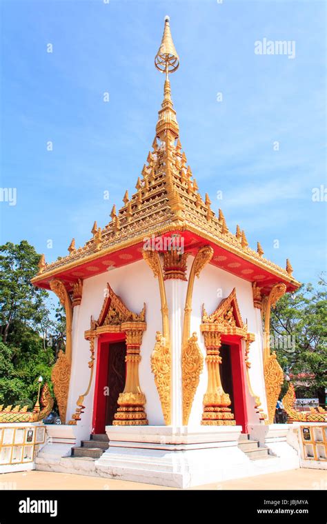 Phra Mahathat Kaen Nakhon Wat Nong Wang The Most Beautiful Temple In