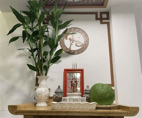 Bàn Thờ Cúng Ông Táo Gồm Những Gì? Hướng Dẫn Đầy Đủ Và Chi Tiết