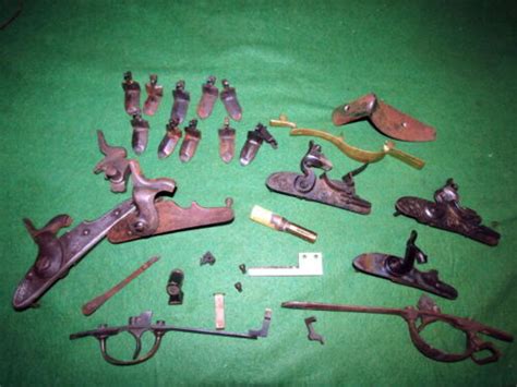 large lot of Musket parts, original -- Antique Price Guide Details Page