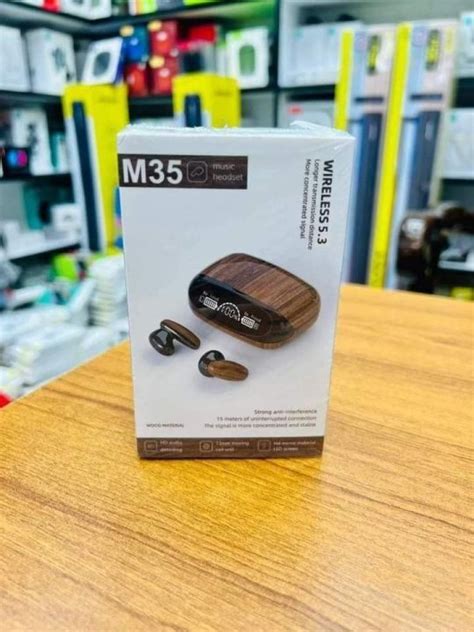 New Design M Tws True Wireless Earbuds Stylish Wood Design Stereo