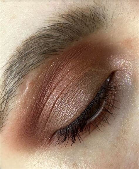Дьяволически соблазнительная палетка Naughty Nude от Huda Beauty Отзывы покупателей Косметиста