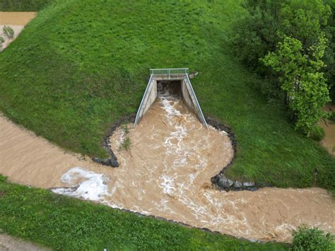 Unwettereins Tze Im Ortsgebiet Freiwillige Feuerwehr Raaba