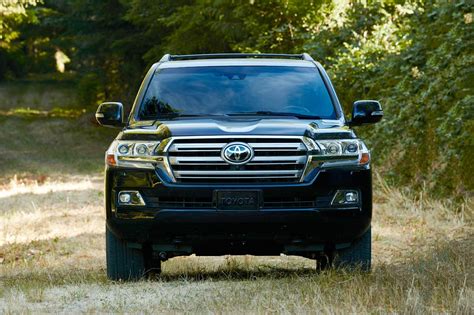 2017 Toyota Land Cruiser Specs Prices Vins And Recalls Autodetective