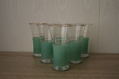 Set Of 6 Frosted Glasses Retro Vintage Glasses 1960s Etsy Vintage Glasses Vintage Wine