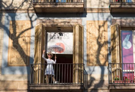 Installations De Cour à Dali Theatre Et Au Musée Espagne Photo