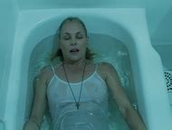 Naked Carolina Ferraz In A Gruta