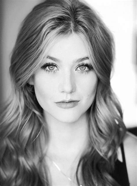 Katherine Mcnamara Photo 548 Of 1749 Pics Wallpaper Photo 944133