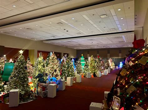 This guide explains what the massmutual center offers for families 4