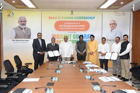 Vibrant Gujarat Global Summit 2024 Updates 8 MoUs Signed Worth Rs