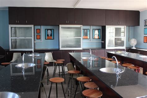 Why the g train is finally getting much needed upgrades 2