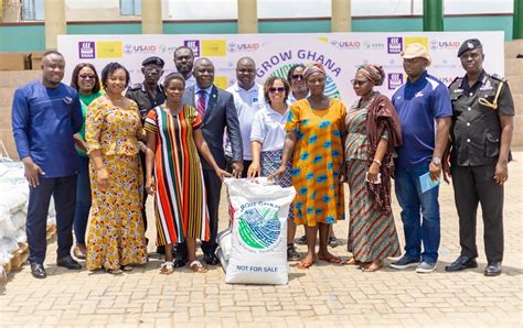 369 Female Farmers Receive Yara Fertilizers - DailyGuide Network