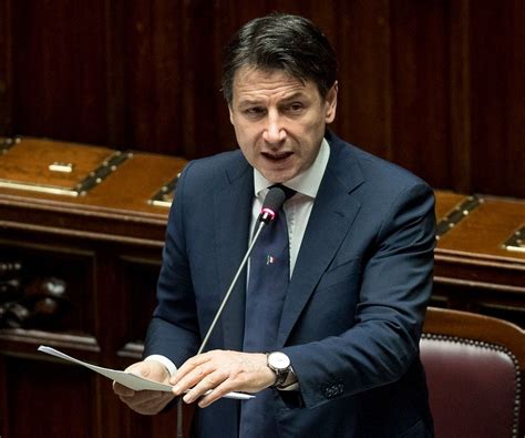 Conte Renuncia Como Primer Ministro De Italia En Un Intento Para