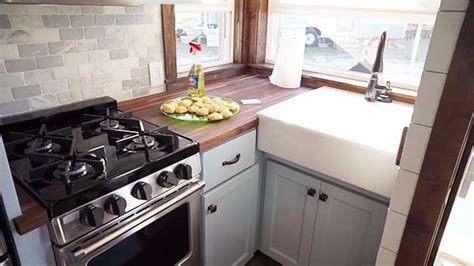 Choosing Kitchen Appliances For Tiny Houses (Complete Guide ...