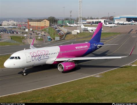 Ha Lyf Wizz Air Airbus A Wl Photo By Terry Figg Id