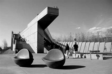 Cantilever in Architecture | Great Architecture Cantilever Examples