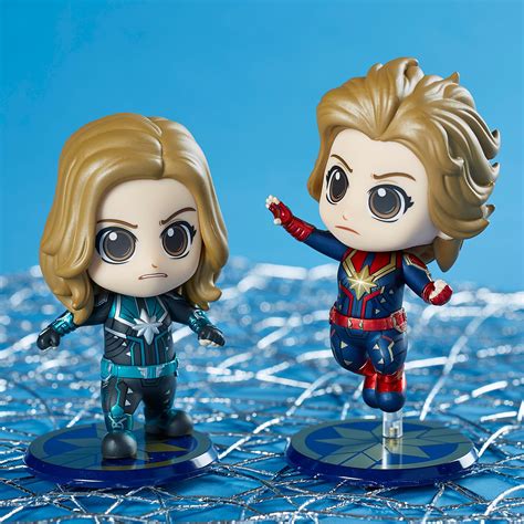 Marvel S Captain Marvel Cosbaby Bobble Head Figure By Hot Toys Flying
